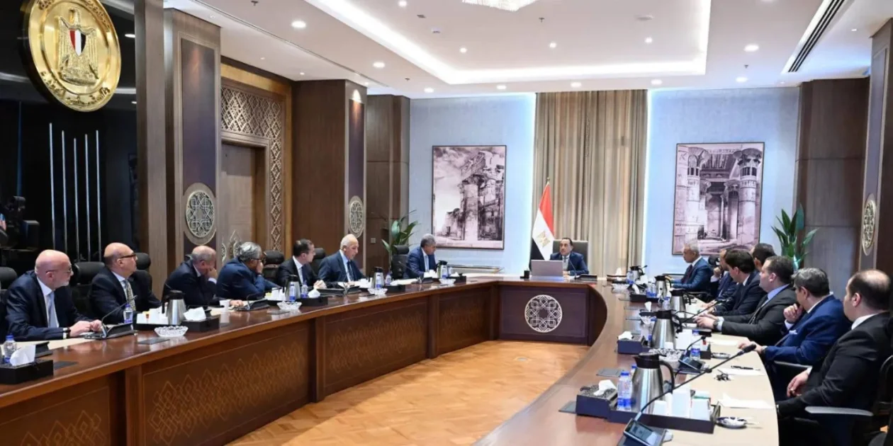 جهود مصرية لتنشيط السياحة والطيران بالتزامن مع استقرار الأوضاع الإقليمية