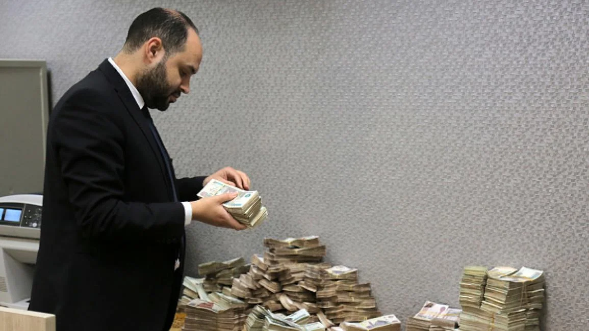 تحويلات المصريين بالخارج تتجاوز 43 مليار دولار.. واحتياطي النقد الأجنبي يسجل أعلى مستوى تاريخي