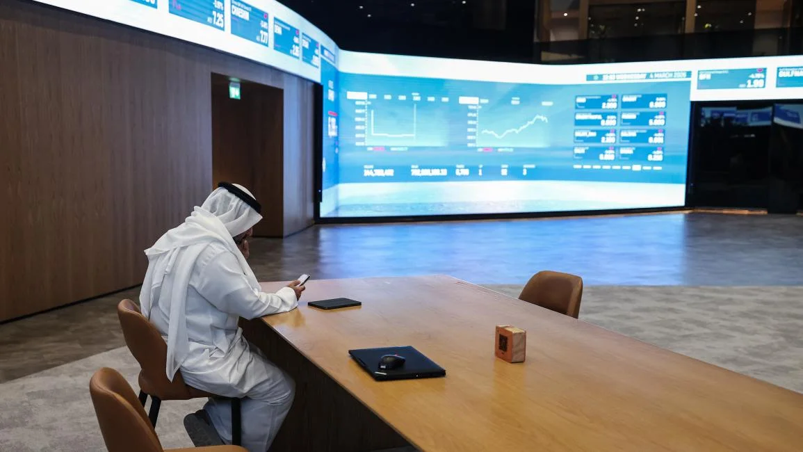 اقتصادات الخليج تواجه توترات جديدة مع تراجع الهدنة واضطراب الأسواق