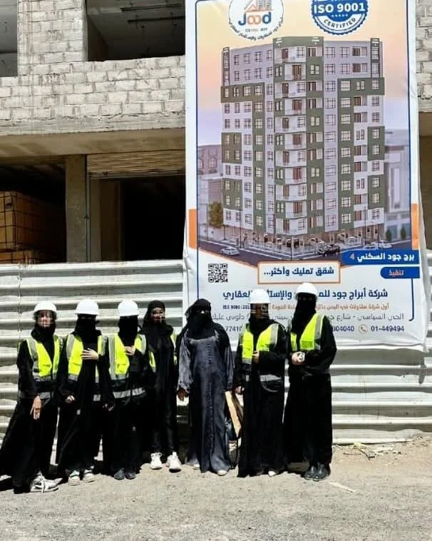 زيارة ميدانية لطلبة التصميم الداخلي بالجامعة الإماراتية الدولية إلى "أبراج جود"