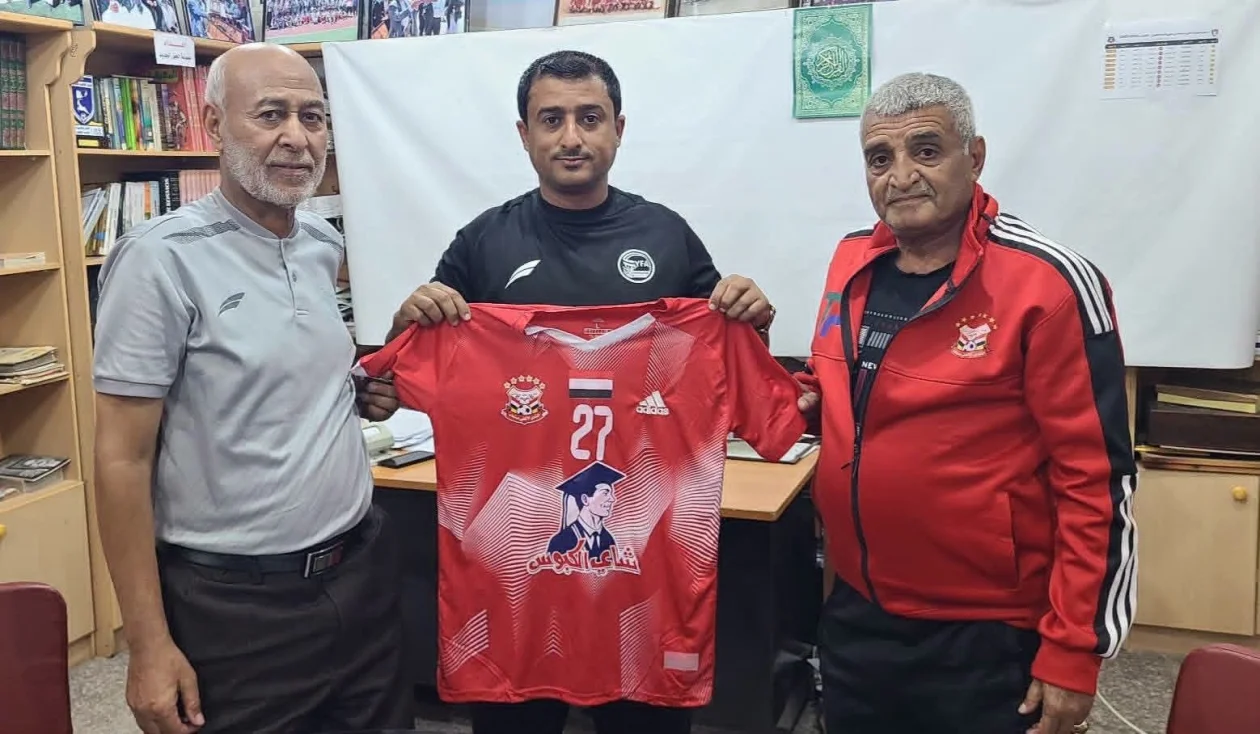إدارة أهلي صنعاء تتعاقد مع الخولاني لتدريب فريق الشباب.