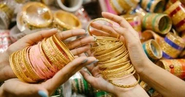 أسعار الذهب اليوم الاثنين في قطر تواصل الارتفاع مع استقرار الأوقية قرب 4600 دولار