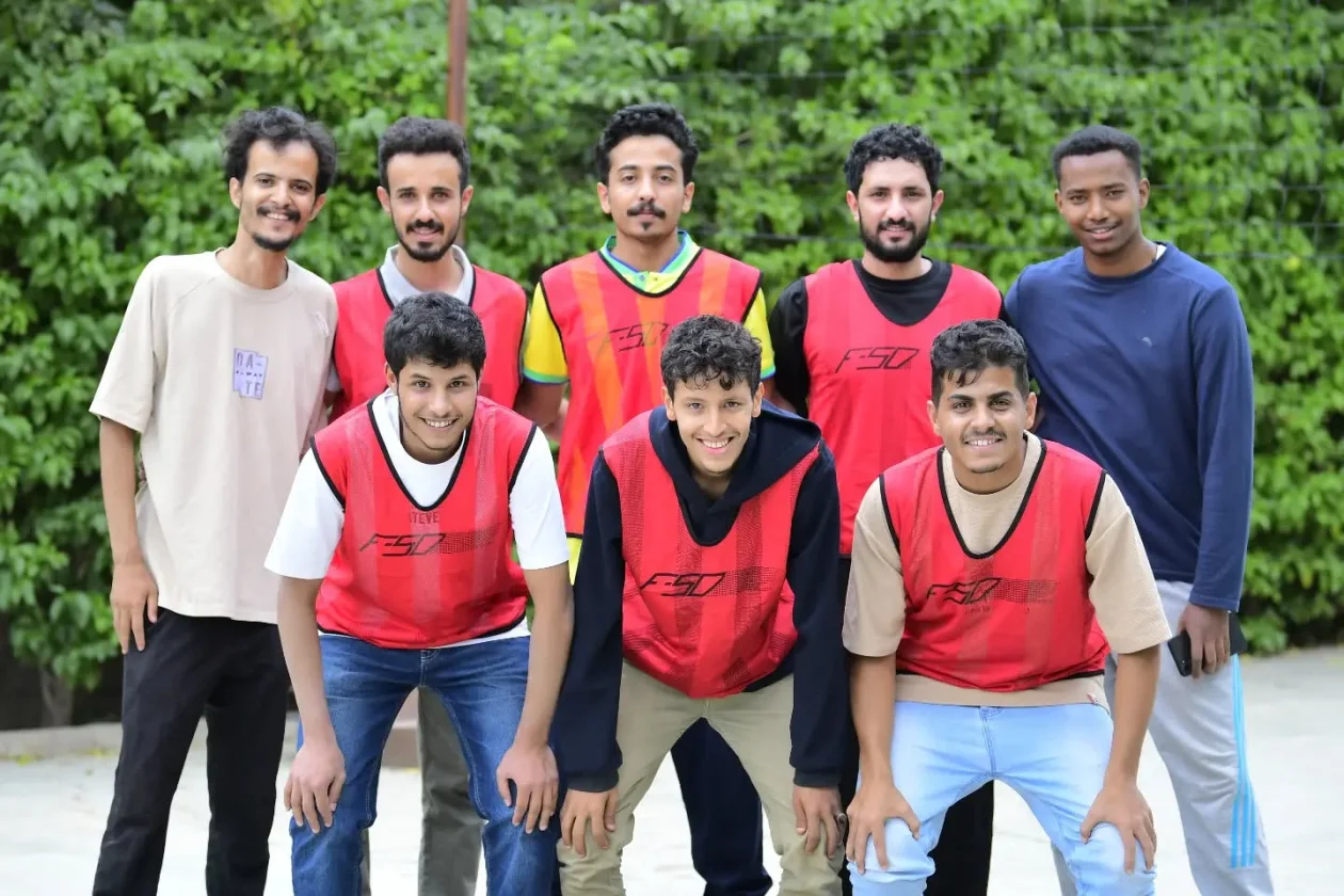 فوز فريق AI7 على BIT5 في دوري كرة الطائرة في جامعة تونتك الماليزية