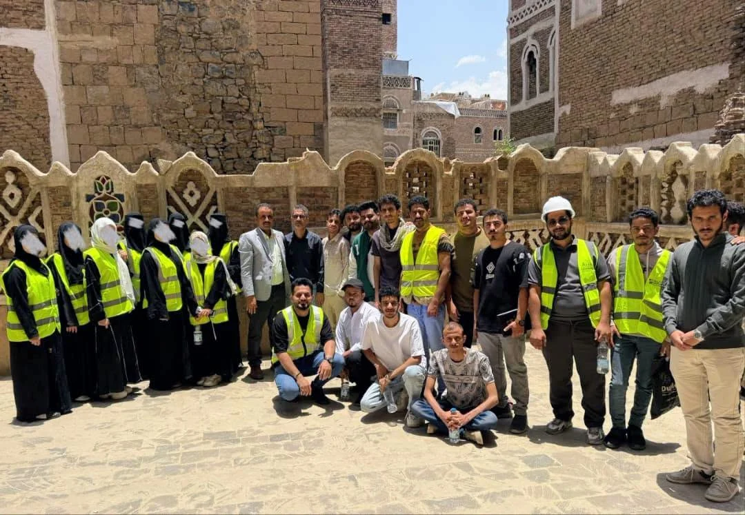 طلبة الهندسة المعمارية في جامعة العلوم الحديثة يكتسبون خبرات في الحفاظ المعماري