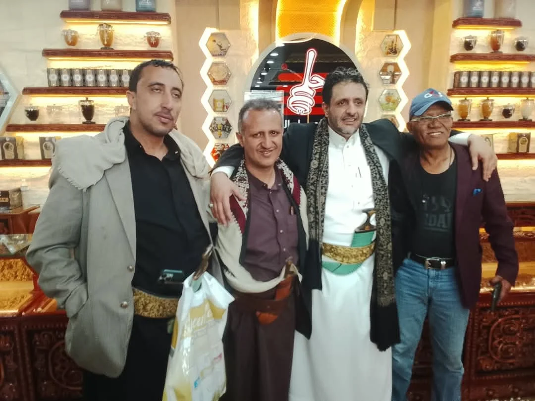 افتتاح مبهر لمحلات حلمي للعسل اليمني بالعاصمة صنعاء