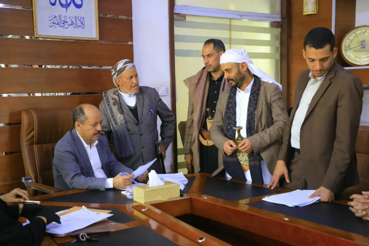 نائب وزير الاقتصاد يلتقي التجار والقطاع الخاص خلال اليوم المفتوح